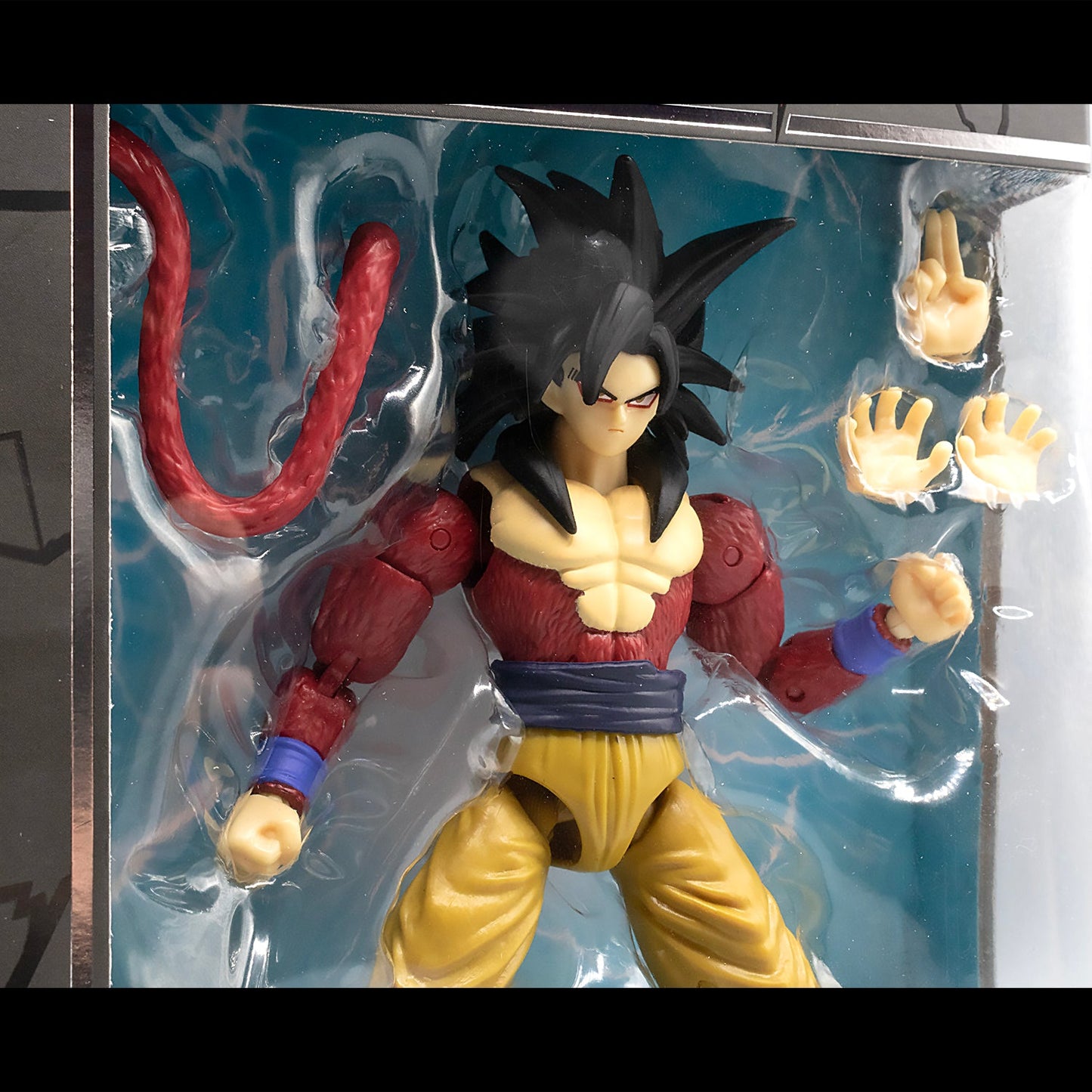 Dragonball GT Dragon Stars Series Super Saiyan 4 Goku Action Figure